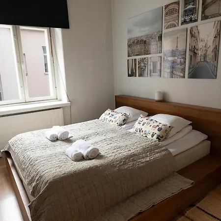 2ndhomes Central 1br With Great Location By Kaisaniemi Park Apartment Helsinki